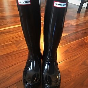 Hunter Glossy Tall Boots